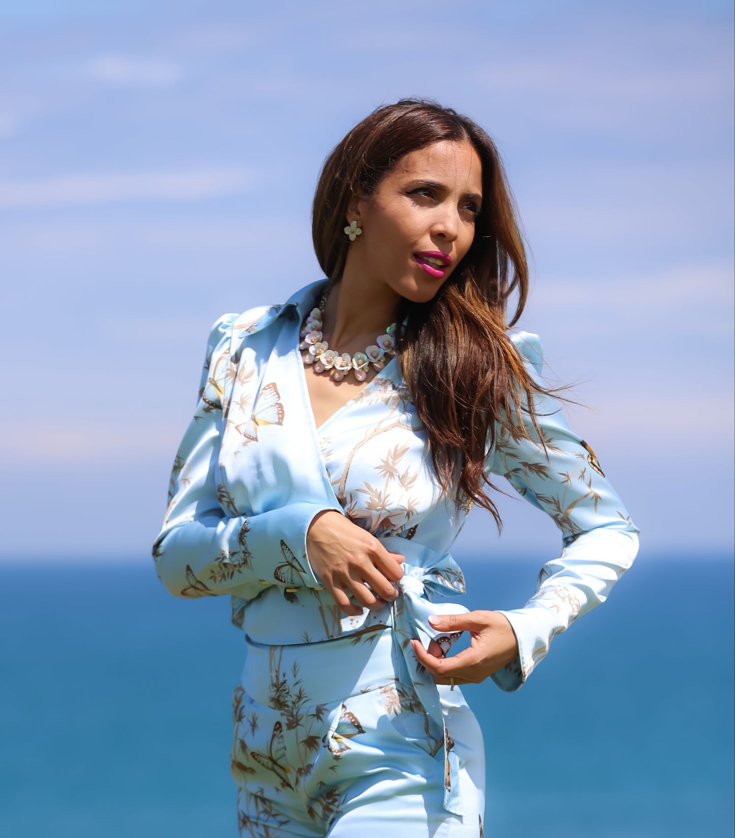 Papillon au ciel - Satin Print Blouse- Sky blue